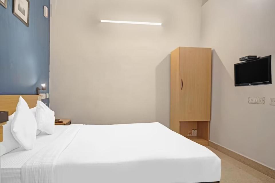Hotel Sadha Siva เชนไน ภายนอก รูปภาพ